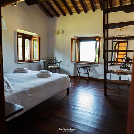 Agriturismo Aia Leccioni Micciano Esterno foto