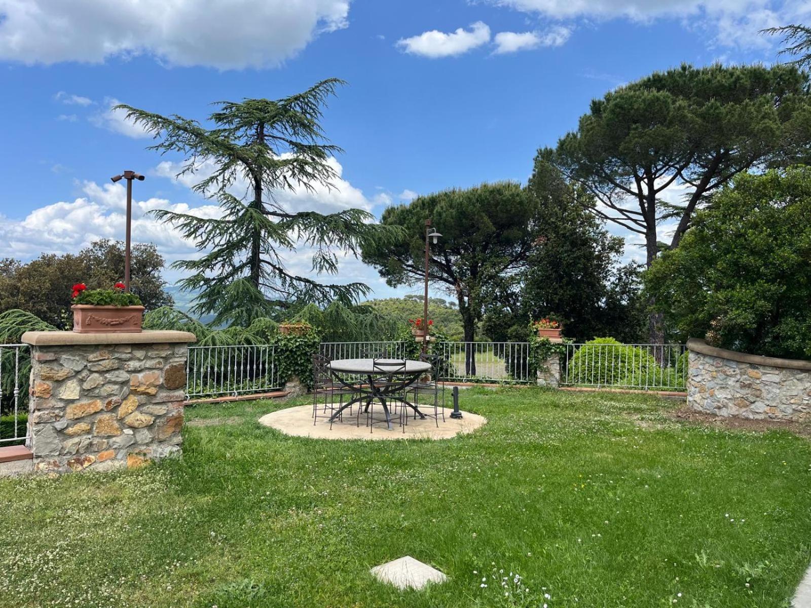 Agriturismo Aia Leccioni Micciano Esterno foto